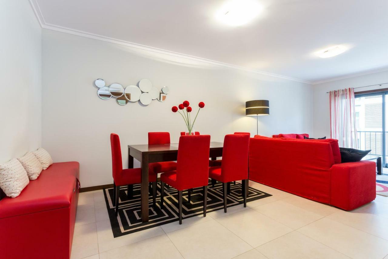 Lagos Marina Apartment With Pool & Gym Екстериор снимка